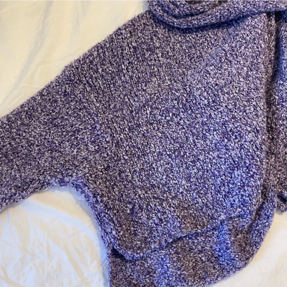 FREE PEOPLE OVERSIZED BFF COWL NECK PURPLE COZY SWEATER - SIZE M - Picture 4 of 10
